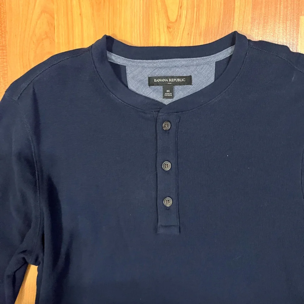 🔥Banana Republic Men’s Long Sleeve Blue Waffle Knit Henley Shirt, Sz M,EUC